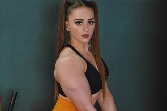 Julia vins female russian bodybuilder is strong as well sexy See Pics